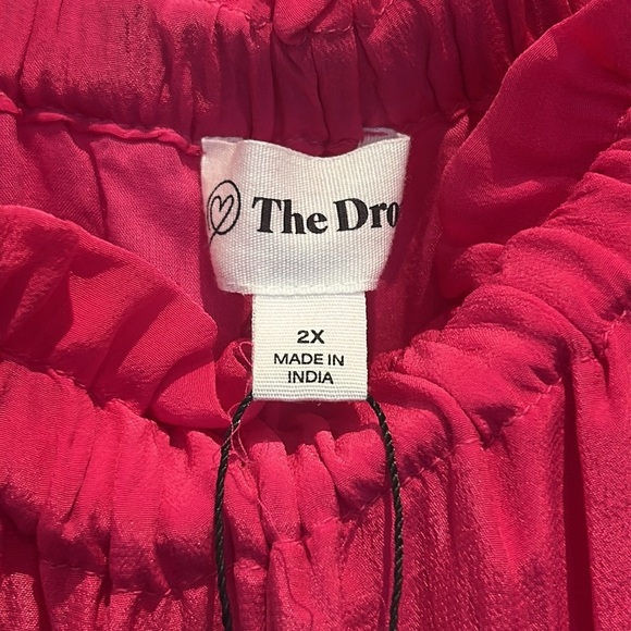 The Drop Off Shoulder Strapless Tiered Maxi Dress Beetroot Size 2X NWT - Picture 7 of 16